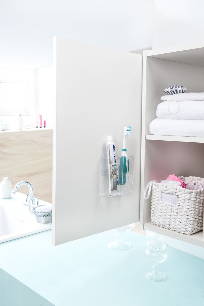 Bestlock Magic Vision Große Aufbewahrungsbox für die Montage an der Wand mit 2 Fächern - Transparent 5 Compactor